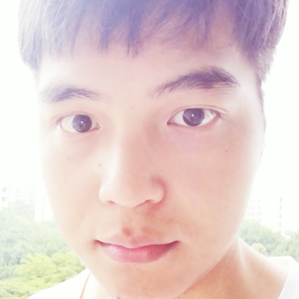 动人爱魔镜的照片