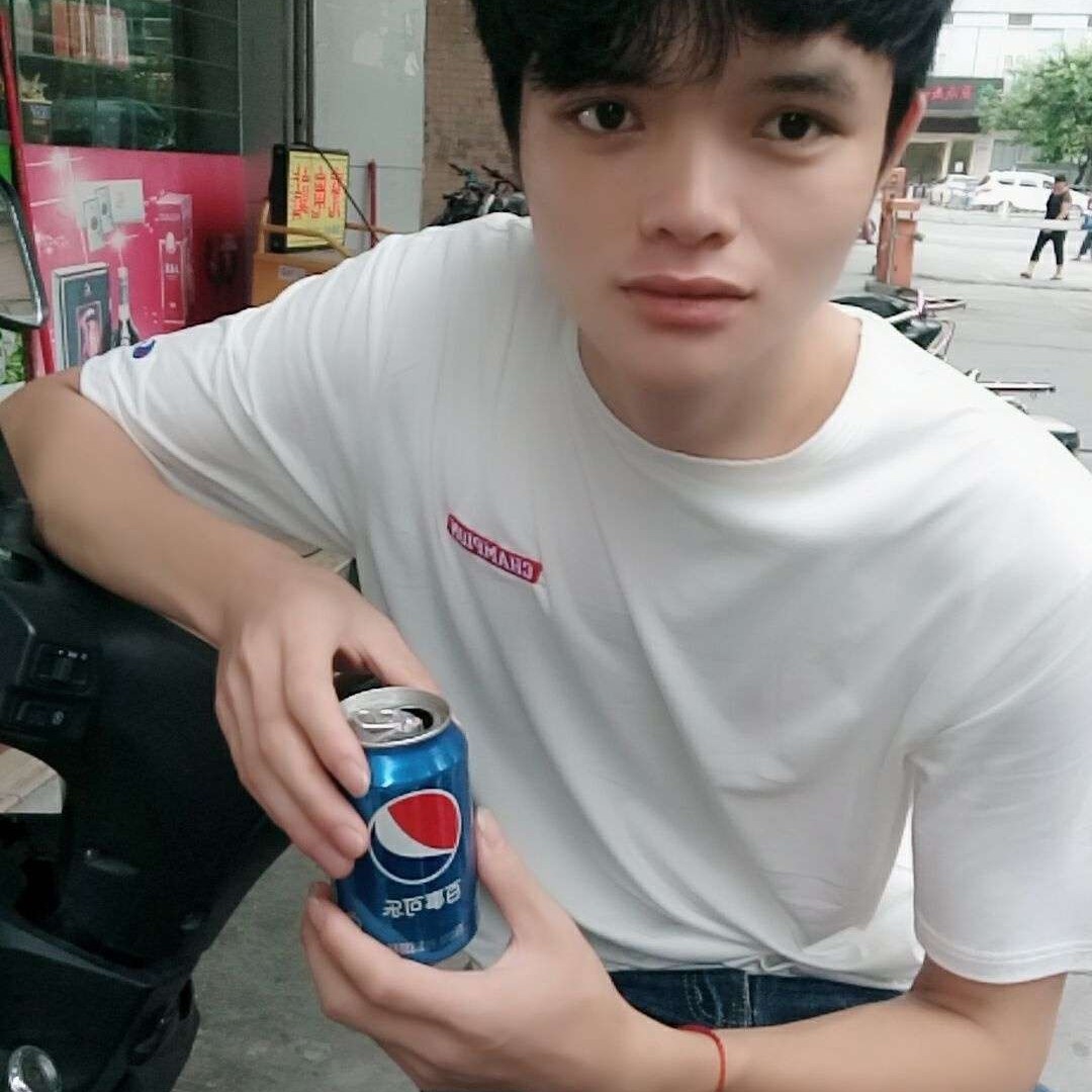 云、刘氏的照片