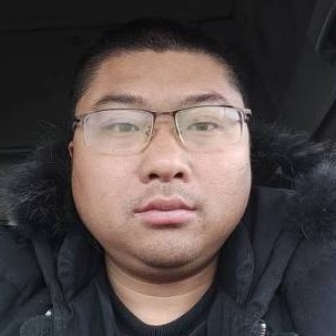 本人姓吴名松的照片