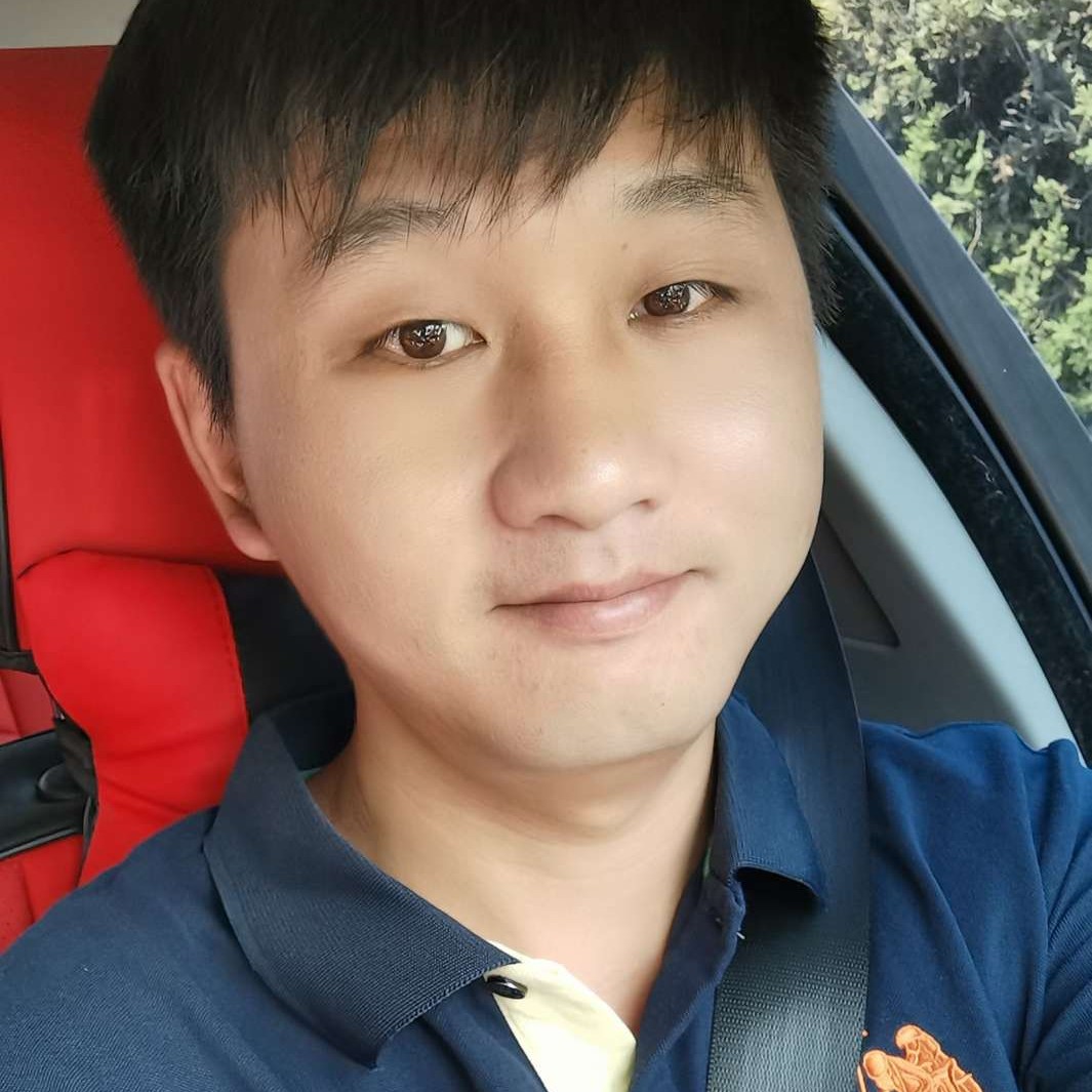闪闪笑大地的照片