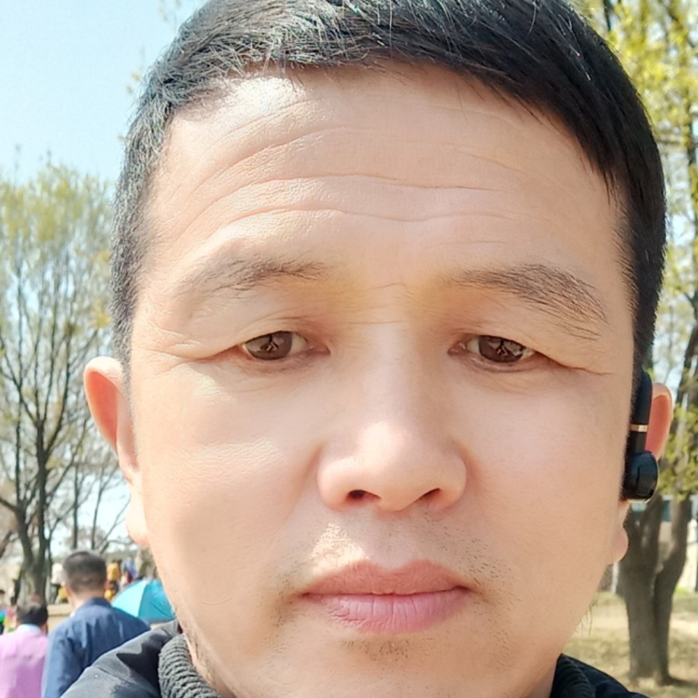 剪影苦恋迷茫的照片