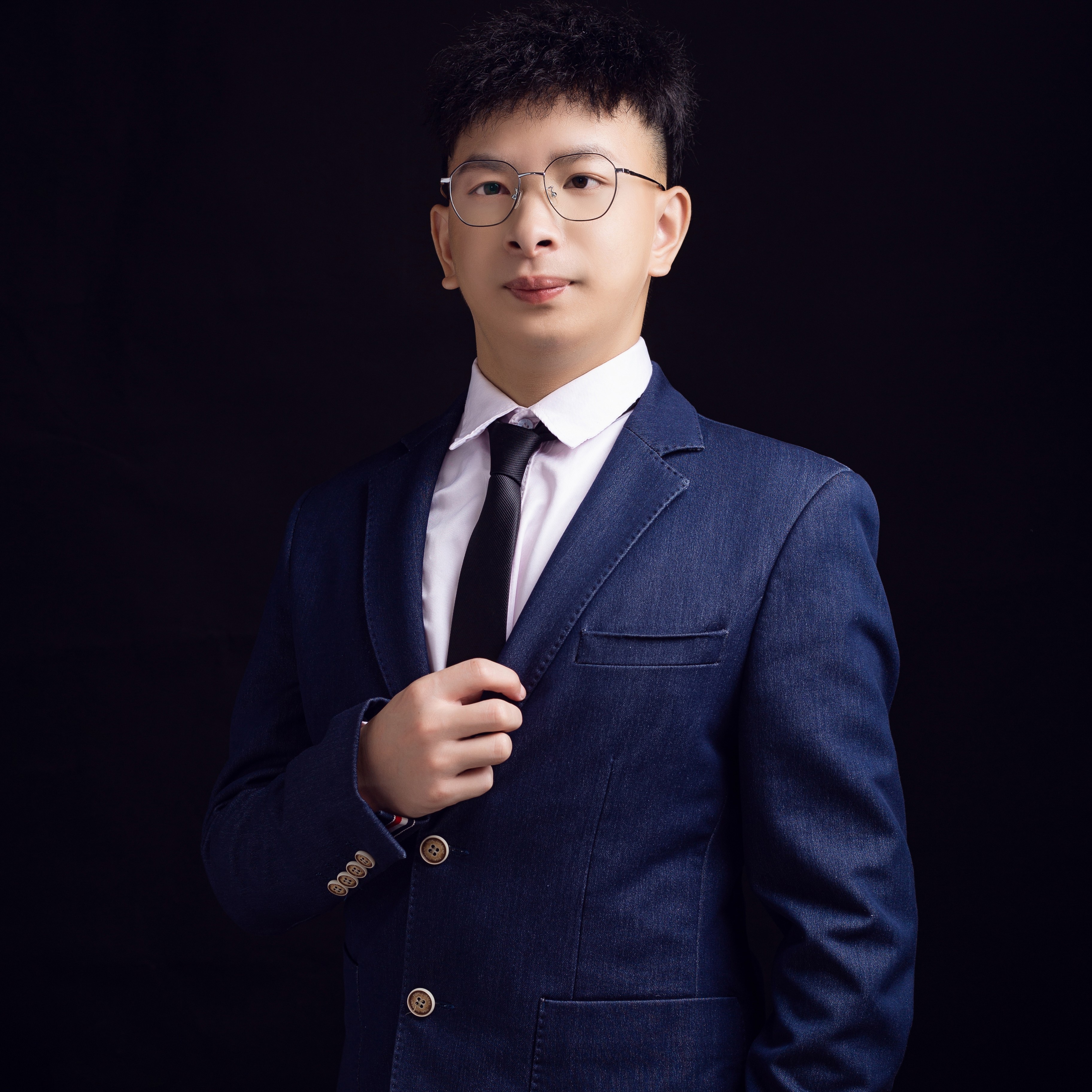 泽俊的照片