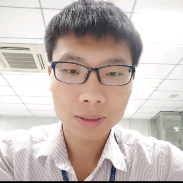 搞怪篮球的照片