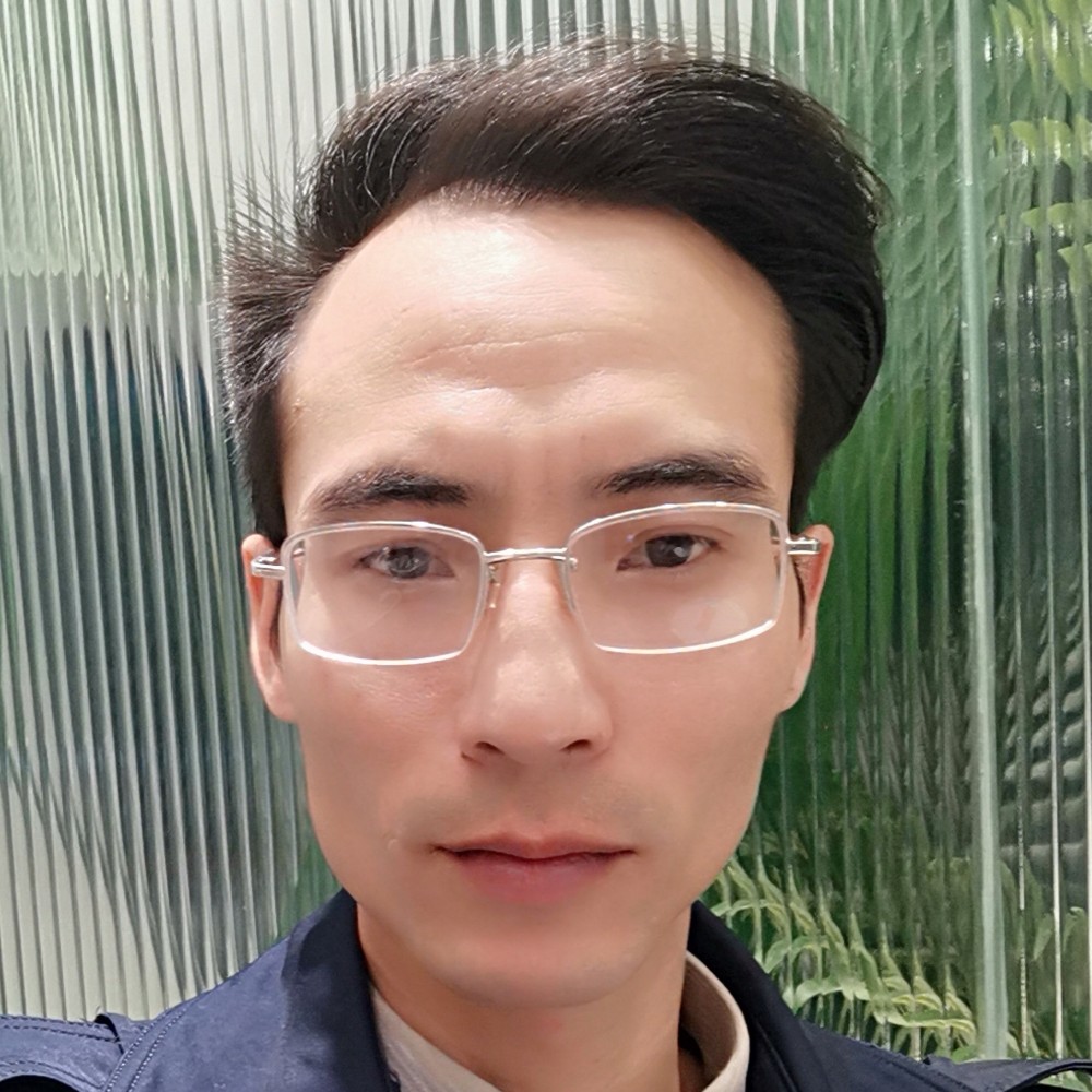 帅哥机灵的照片