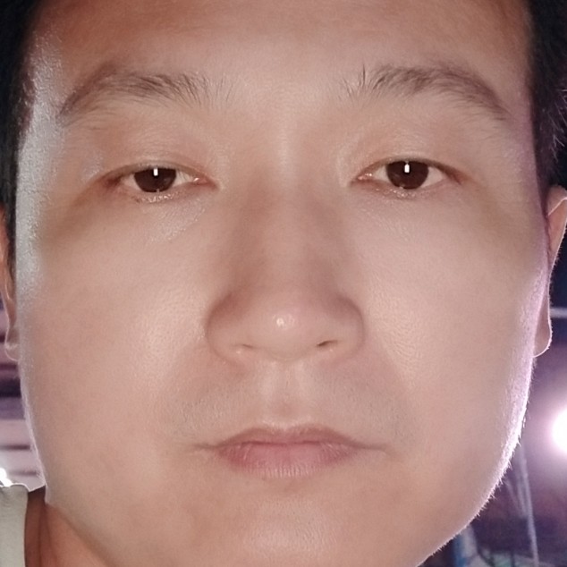 百合泪了贤惠的照片
