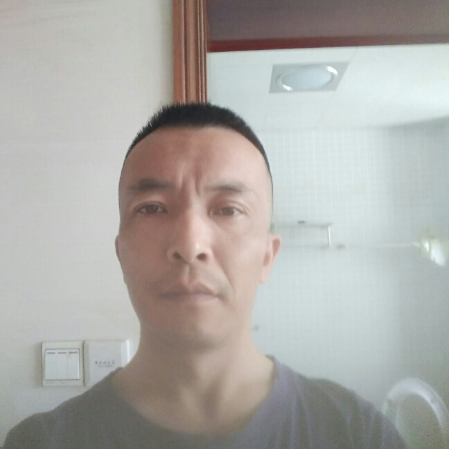 小鸭子无聊的照片