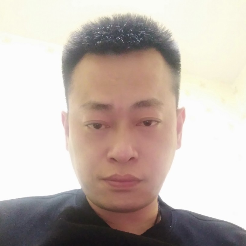 愿为一人的照片
