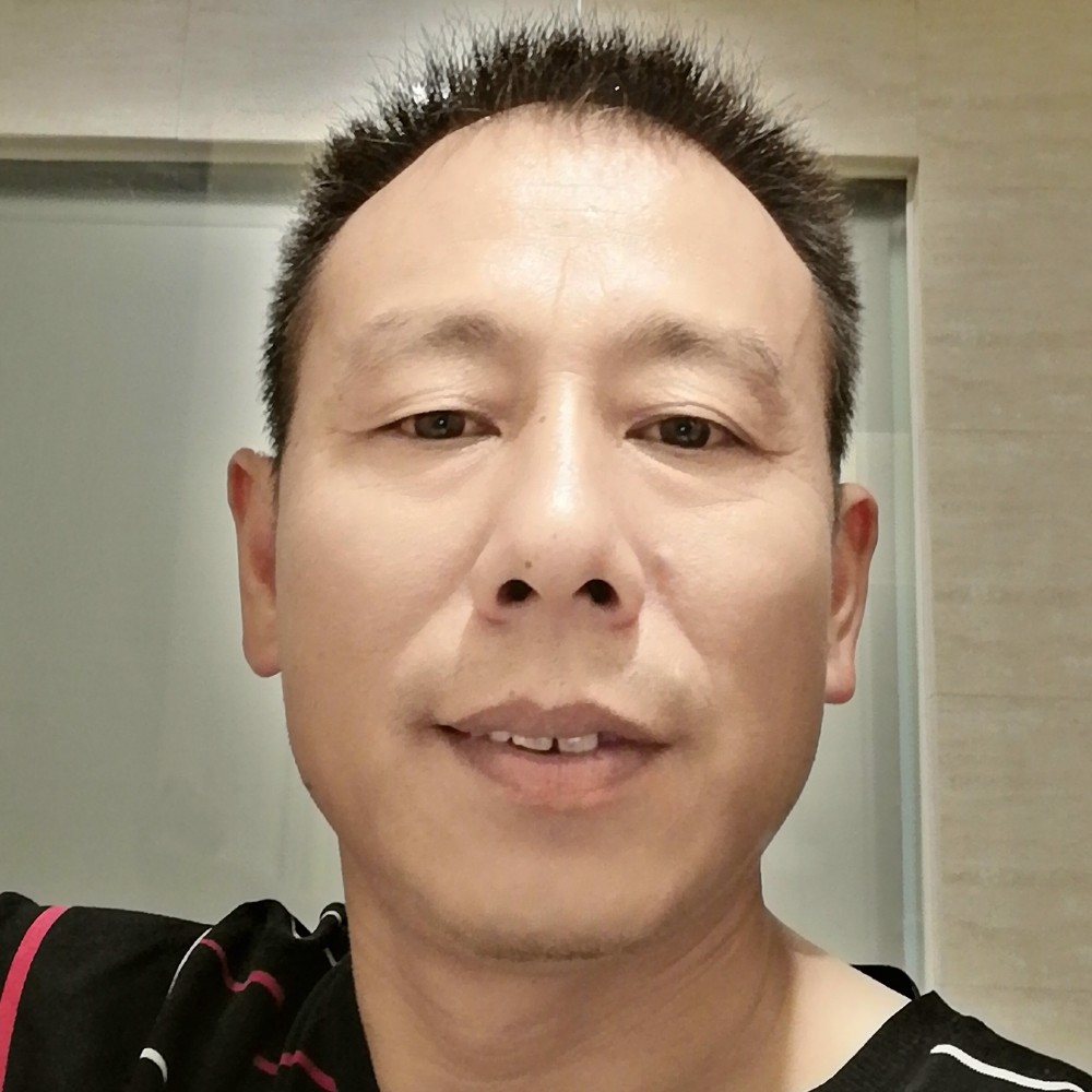 随风向阳的照片