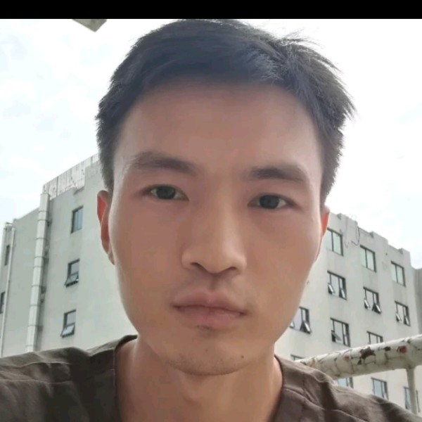 机智請发卡的照片