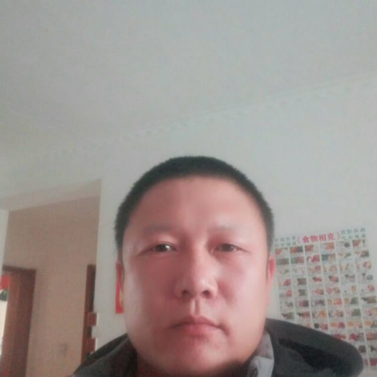 饱满愿雪碧的照片