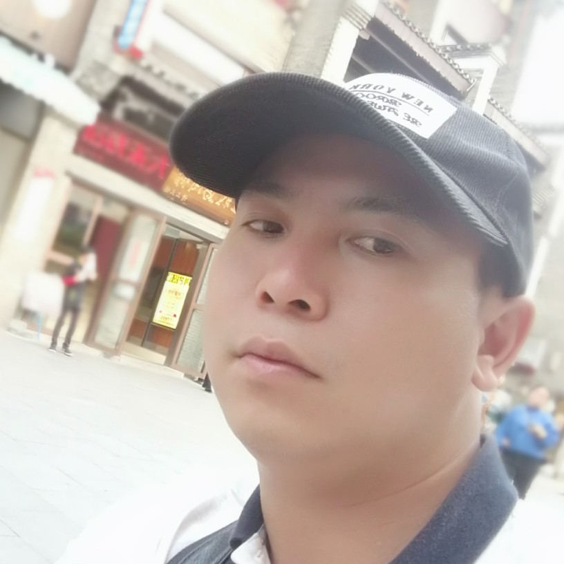 微笑舒适的照片