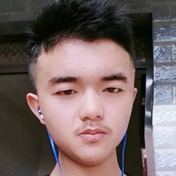 爱笑保卫浮波的照片