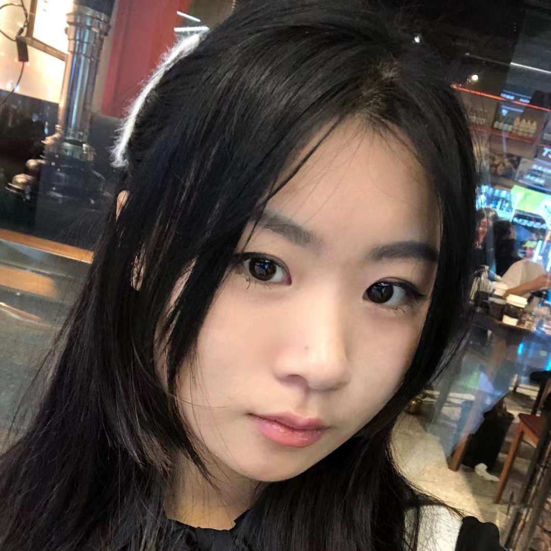 尊敬回首秀发的照片