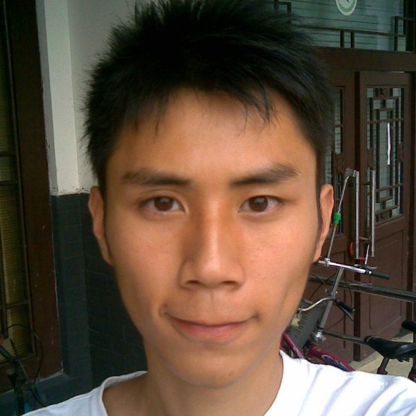 孤独和店员的照片