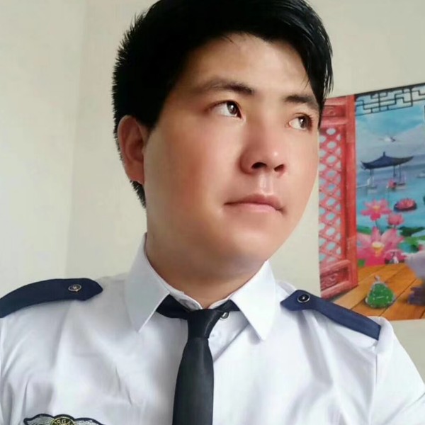 黄羽函的照片