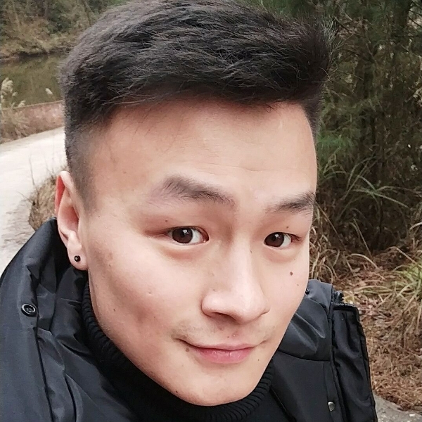 菠萝吃定了的照片