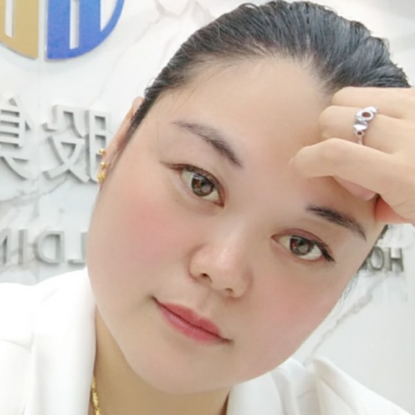 一只傻豪豪的照片