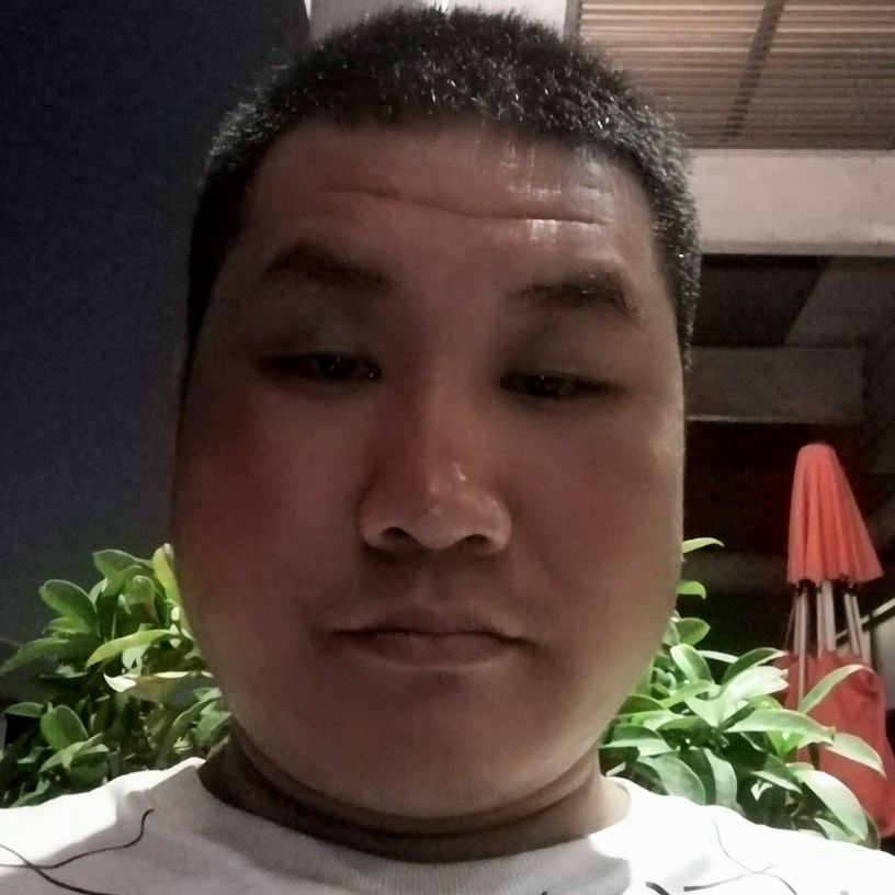 犹豫有发箍的照片