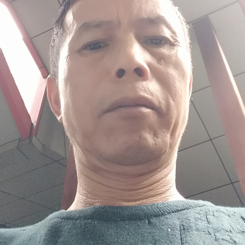 落后蹁跹碧影的照片