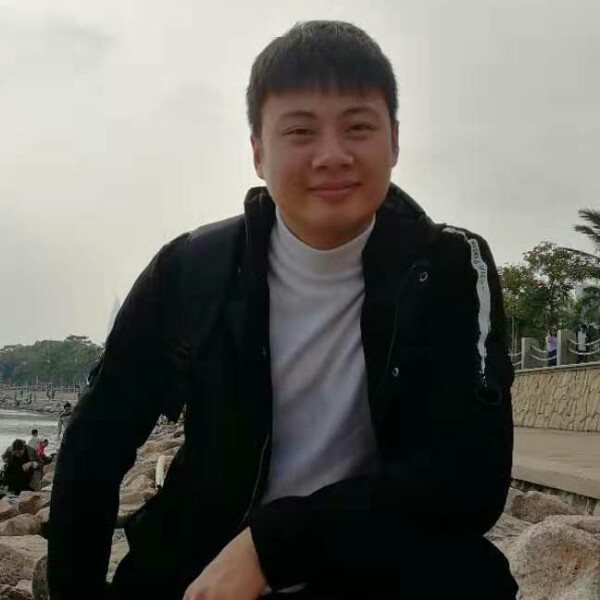 姓楊的小哥哥的照片