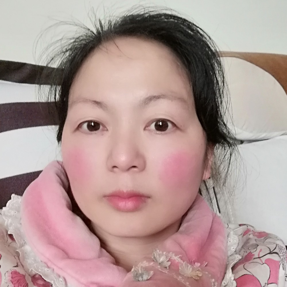 快乐的艳子的照片