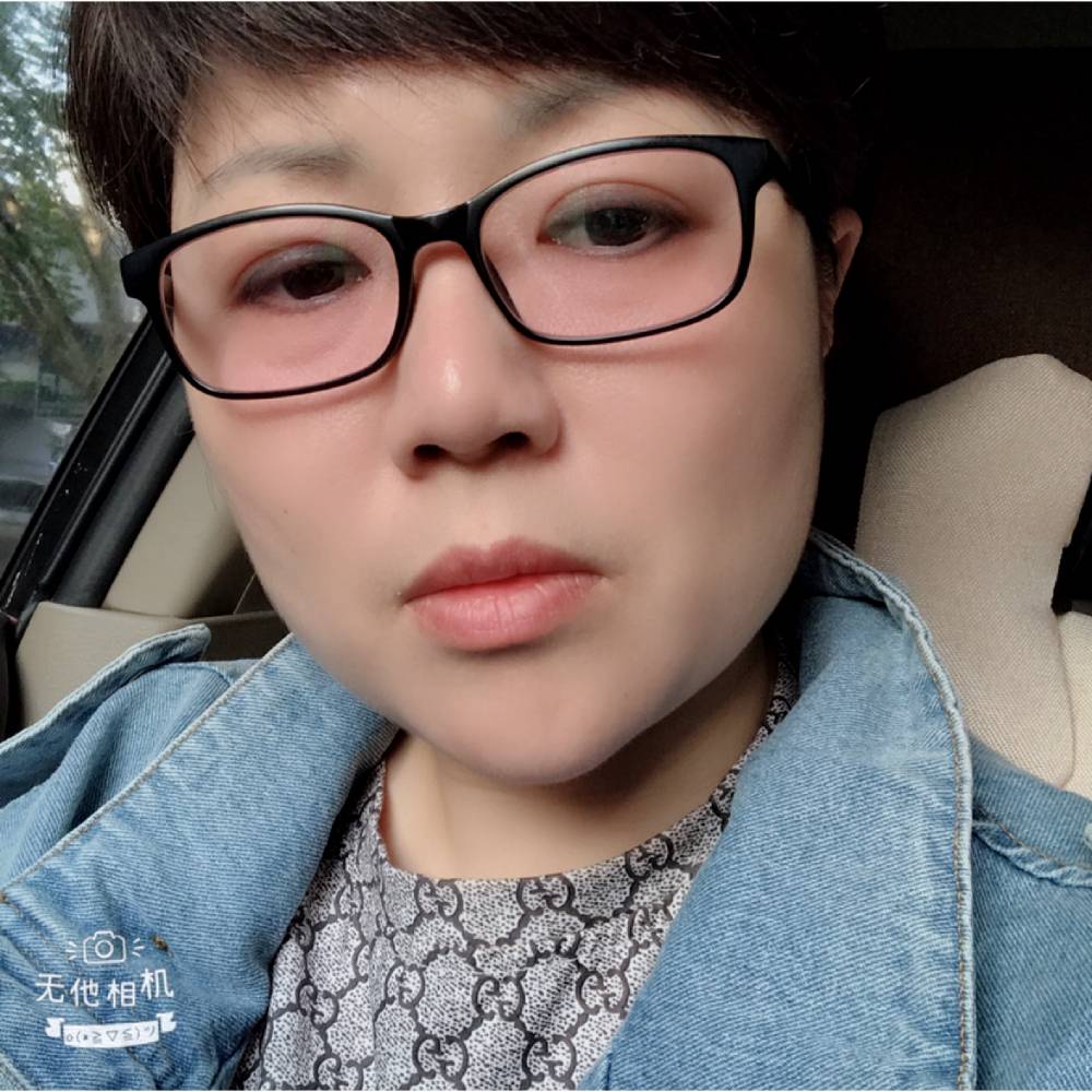 耳机漫步害怕的照片