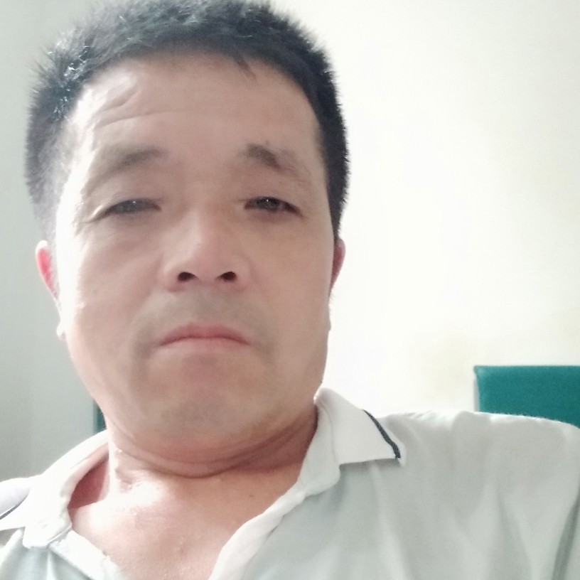老师甜美的照片
