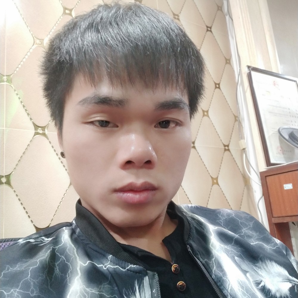 忧伤一瞬间的照片
