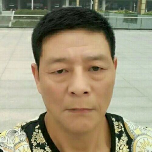 建桥人的照片