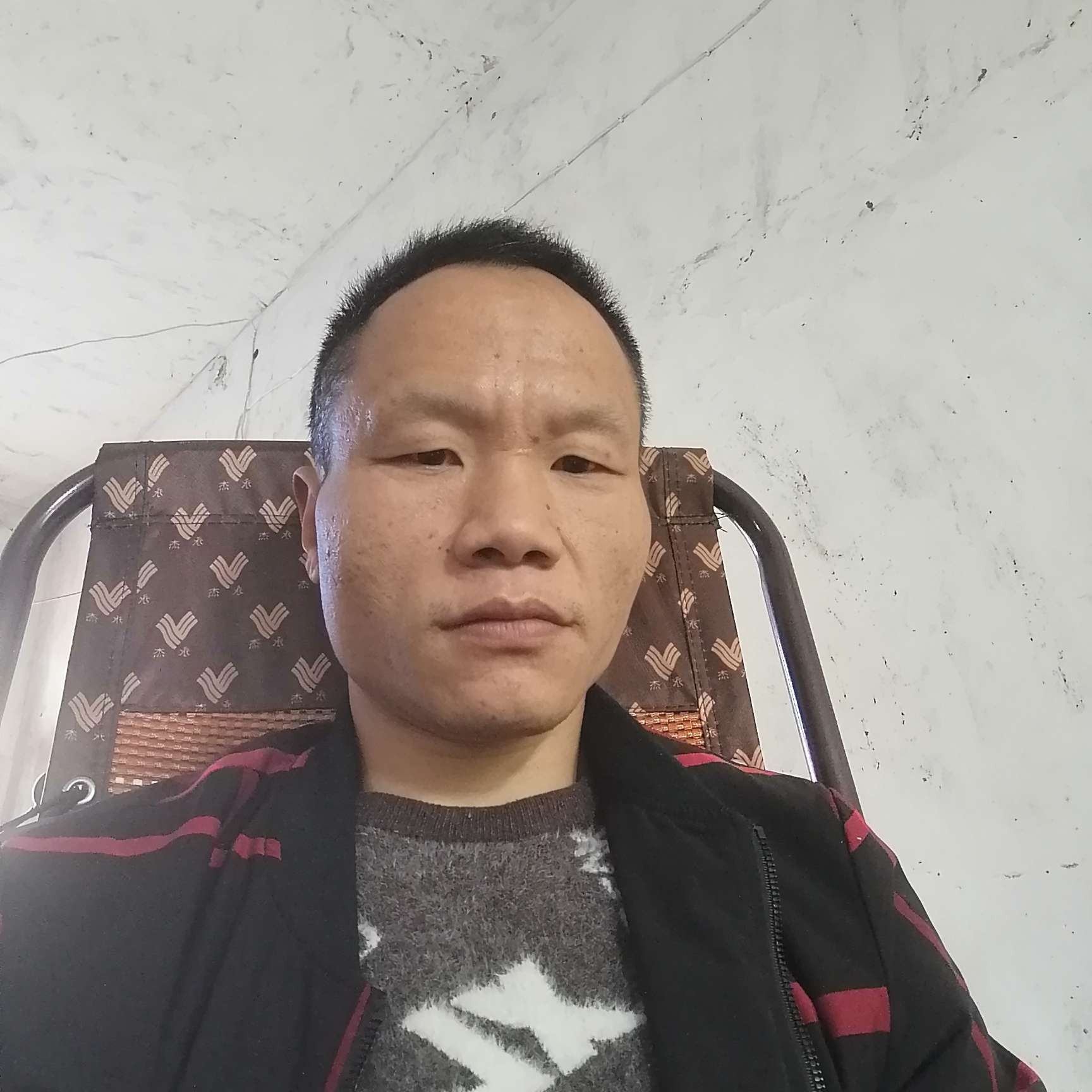 浅唱等于石头的照片