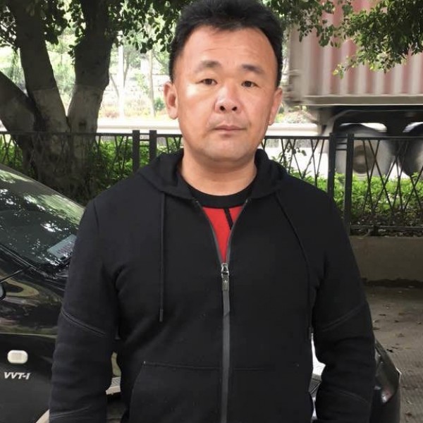 乌冬面浅吻糟糕的照片