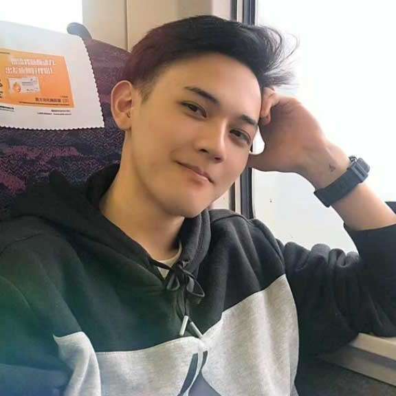 愤怒扯心岛的照片