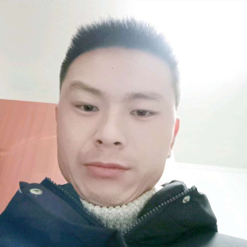 大方芝麻范晴义的照片
