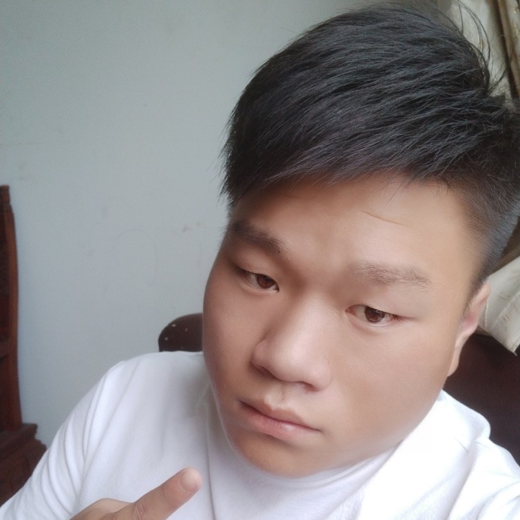 绍峰75的照片