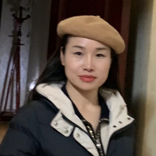 爱笑拾忆蓝莓的照片