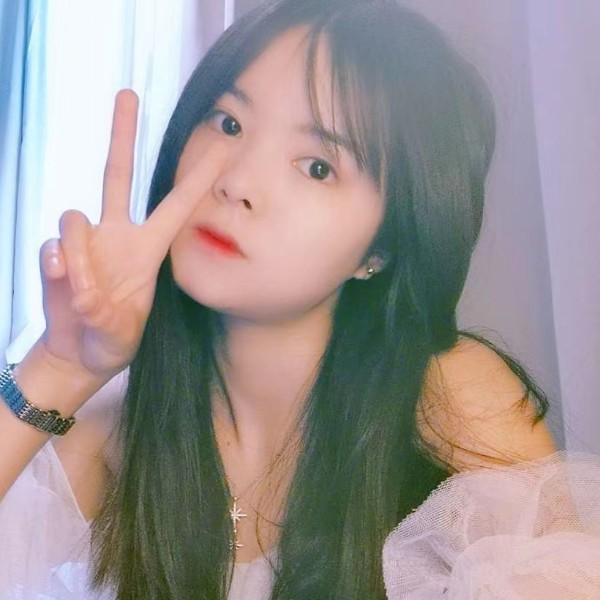 小坂菜绪的照片
