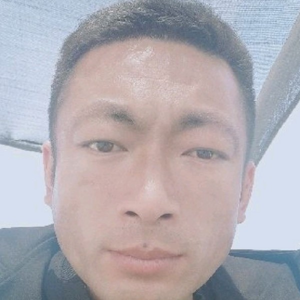 冥王星翩飞的照片