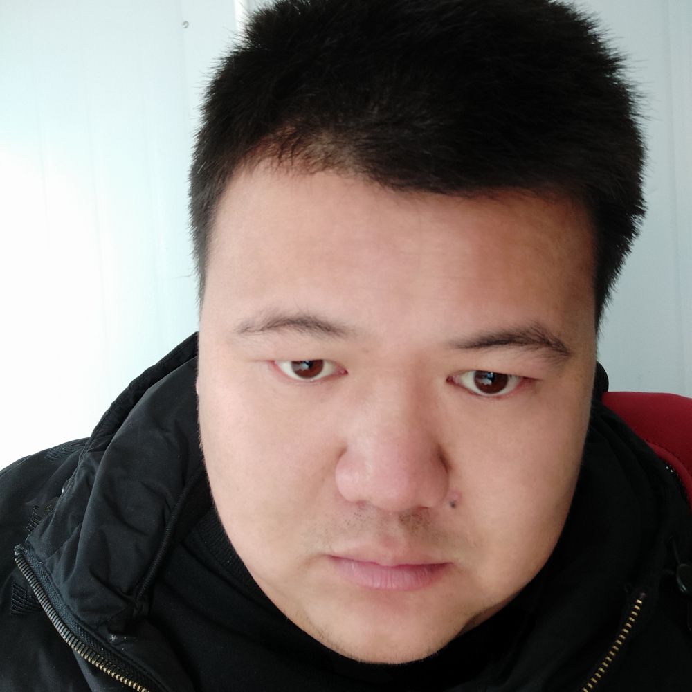 横天一笑的照片