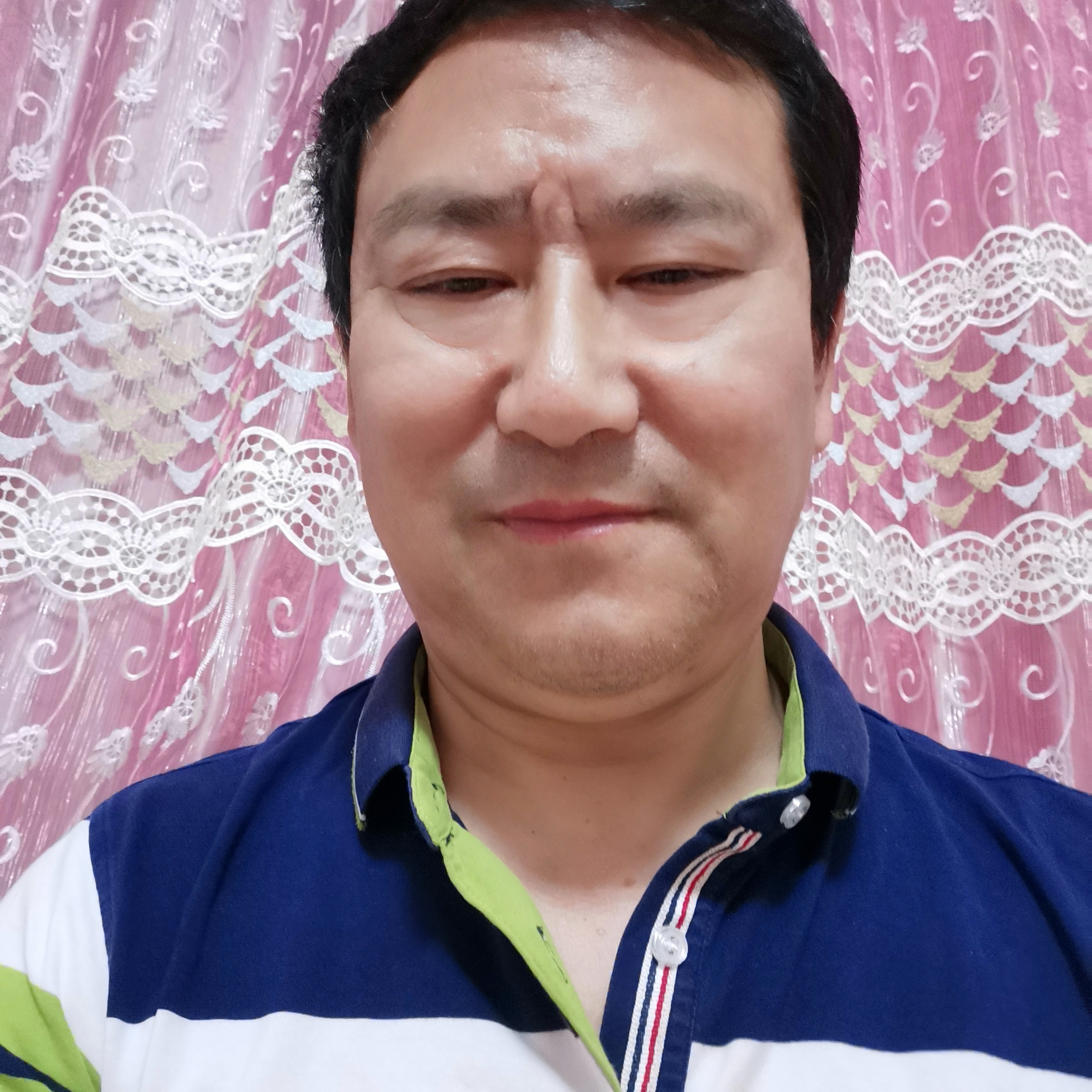 俏皮迎冬天的照片
