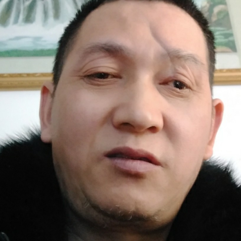 建红有喜的照片