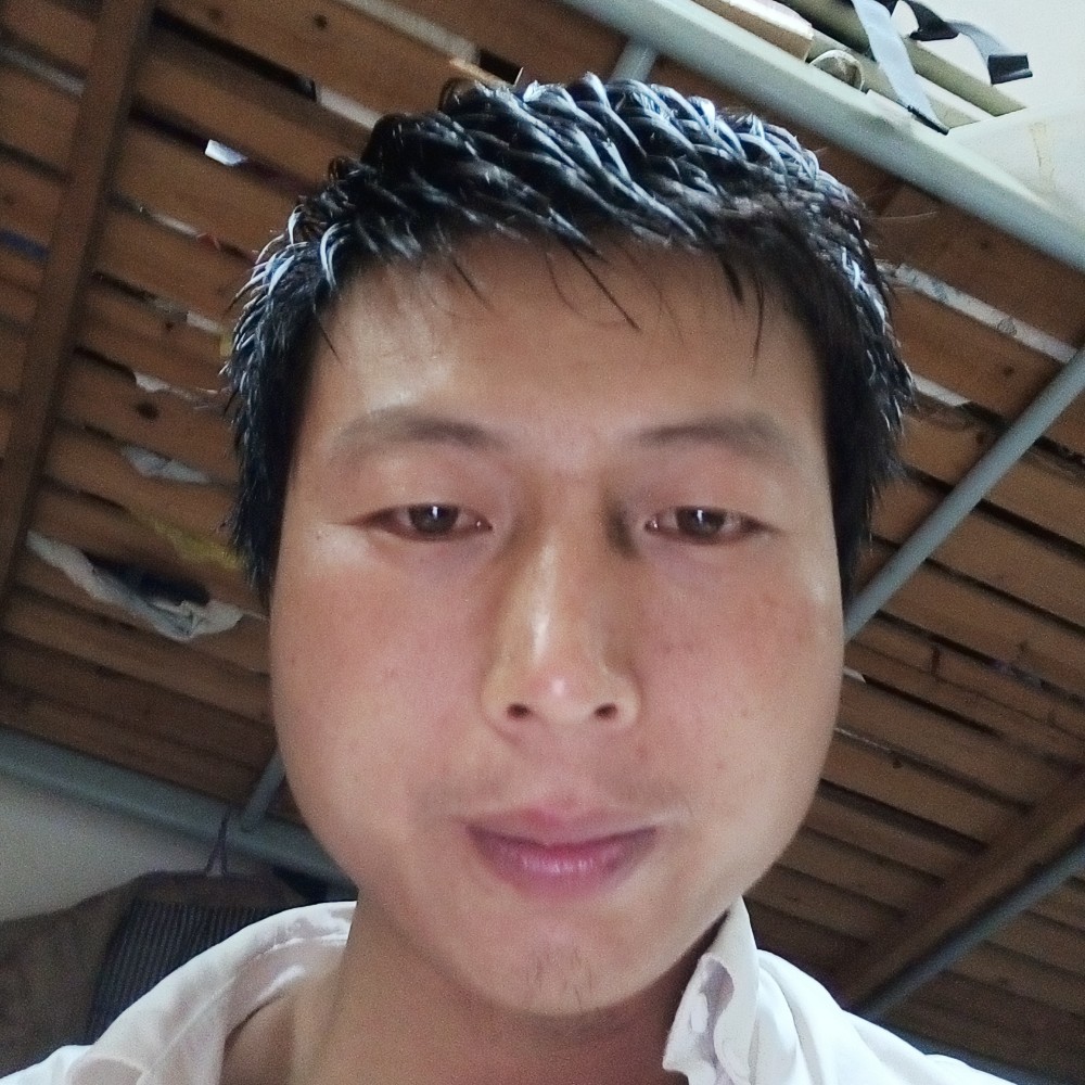李希龄的照片