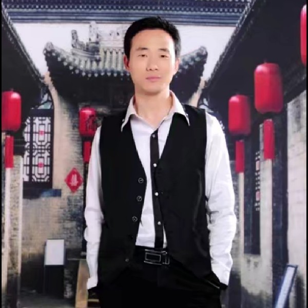 眯眯眼倾心回忆的照片