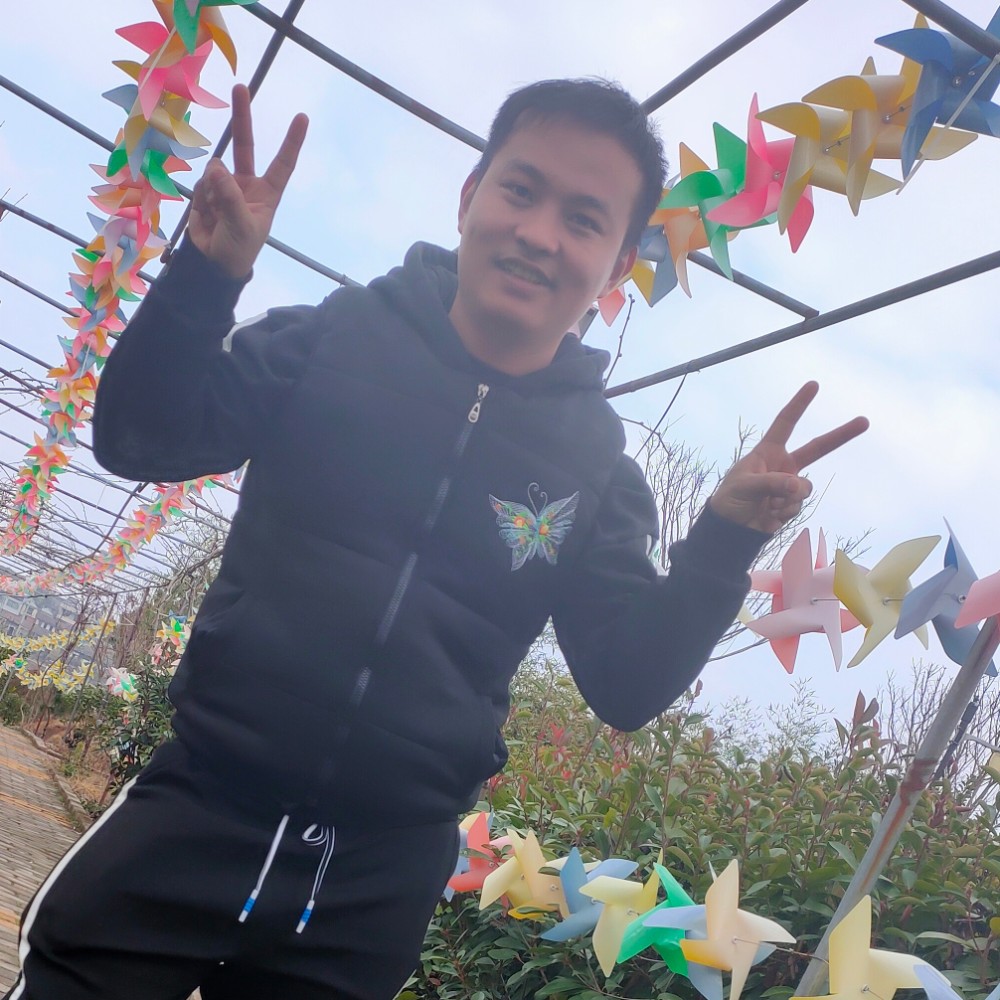 闲聊的请让道的照片