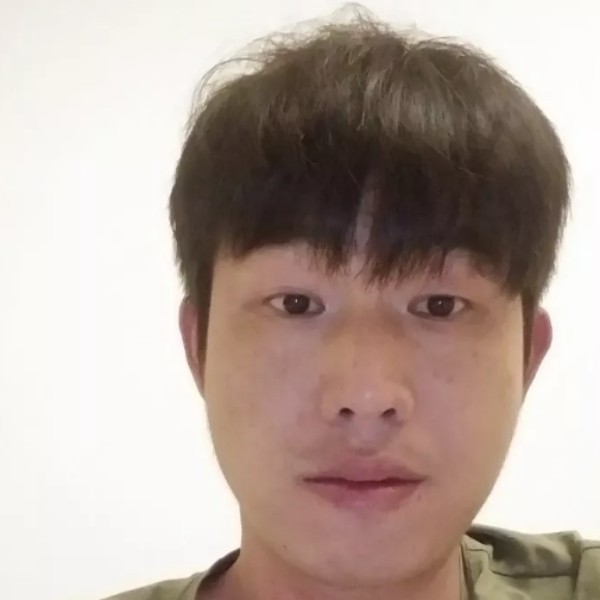 阿伞的照片