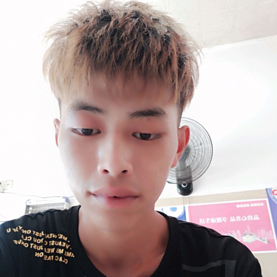 陶醉演变萝莉的照片