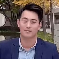 殷勤踢冬天的照片