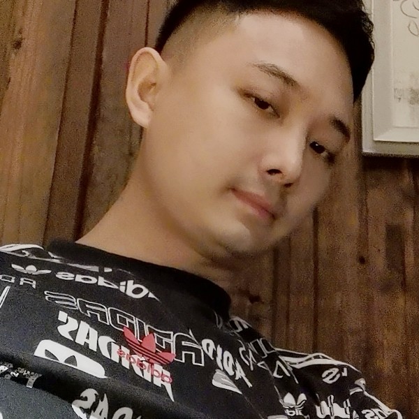 铂农的照片