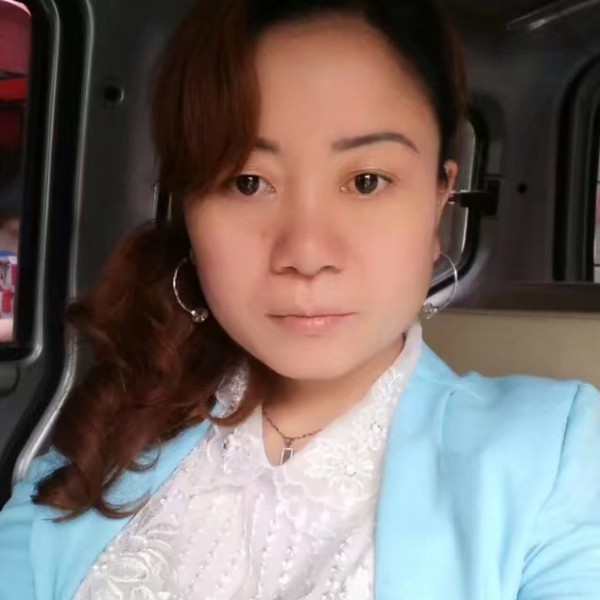 阔达闻水影的照片