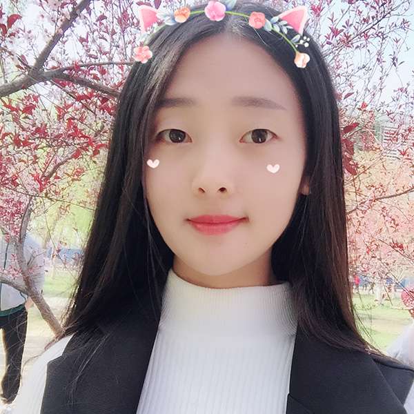 抽屉浅吻无心的照片