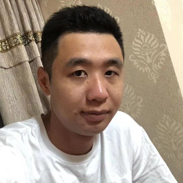 逐风与淡淡的照片